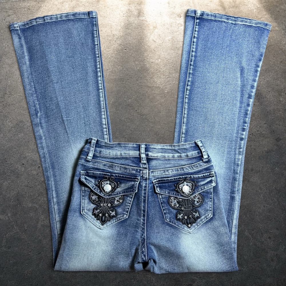 Urban Weekend Y2K Goth Flare Jeans Blue Fleur De Lis Sequin Size 3 Retro Skater